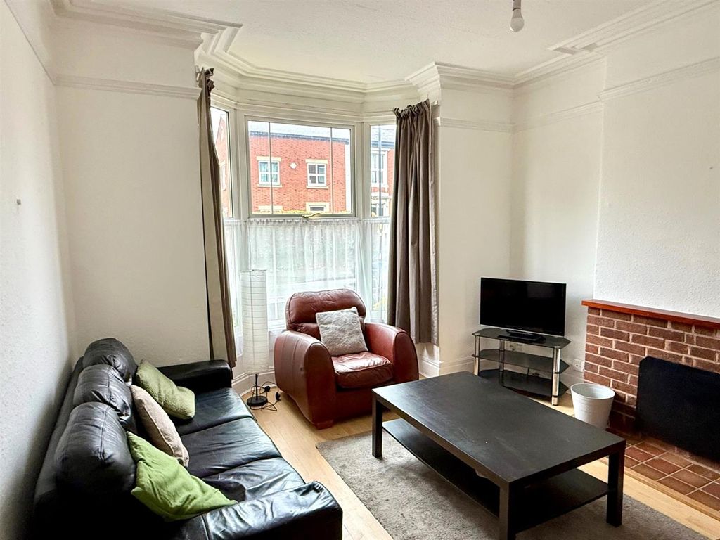 Property photo 2 of 25 Img_1622.Jpg