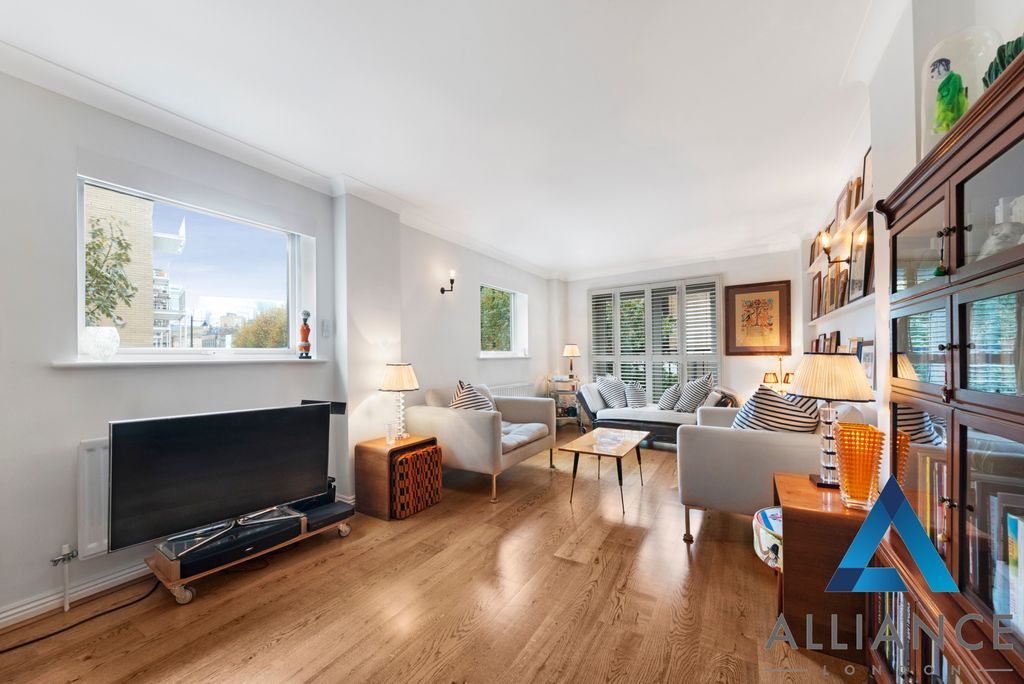 Property photo 2 of 19