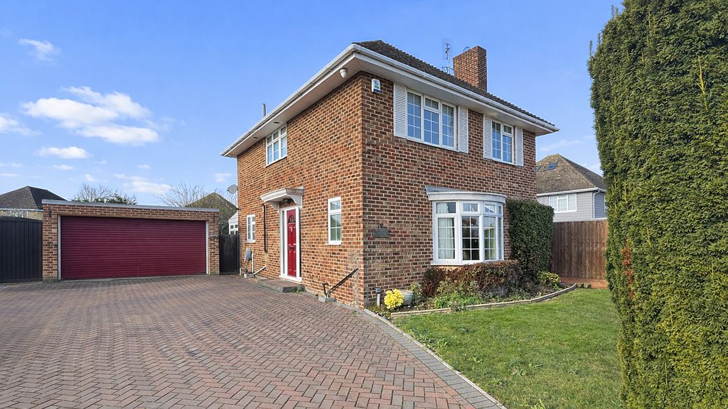 Property photo 2 of 19