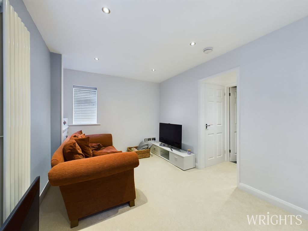 Property photo 3 of 6 Cam02796G0-Pr0307-Still002