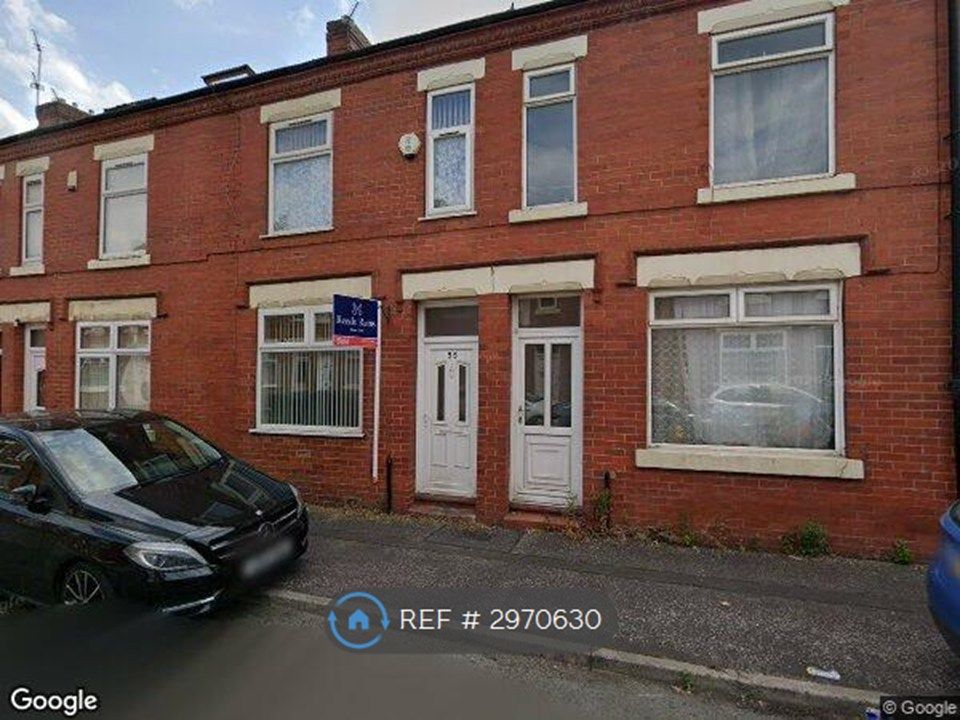 Property photo 1 of 12