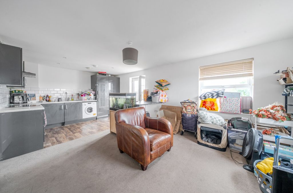 Property photo 2 of 10 1330194-3-6888934Eed54E