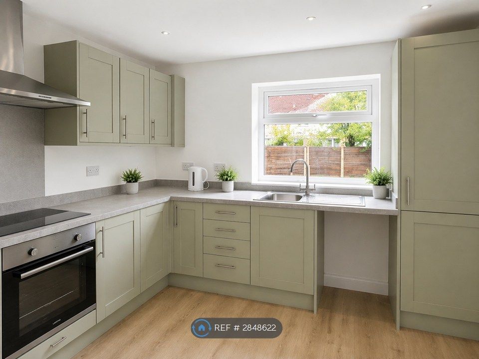 Property photo 2 of 12 Large Open Plan Kitchen/Diner, 6.5m X3.5m