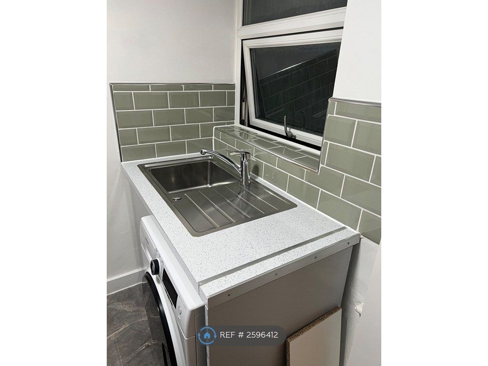 Property photo 3 of 29