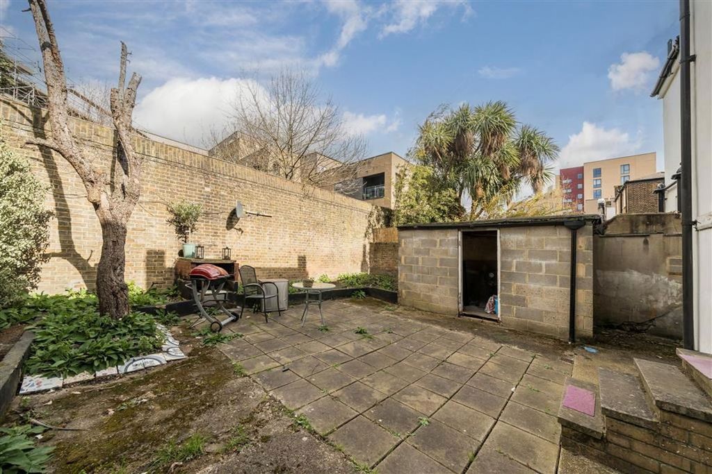 Property photo 2 of 2