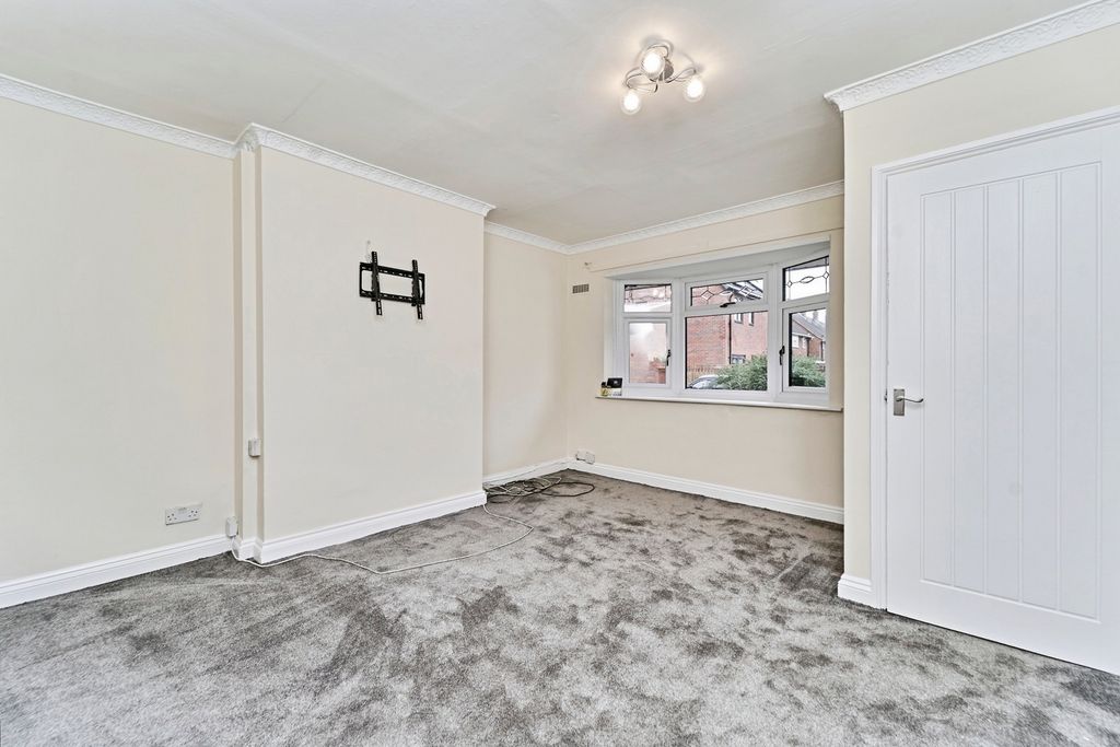 Property photo 2 of 20 Pbox-Img.Jpg