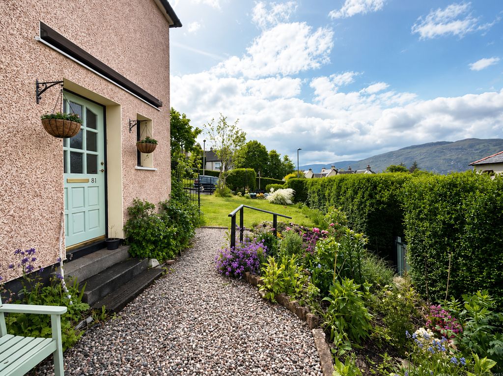 Property photo 3 of 48