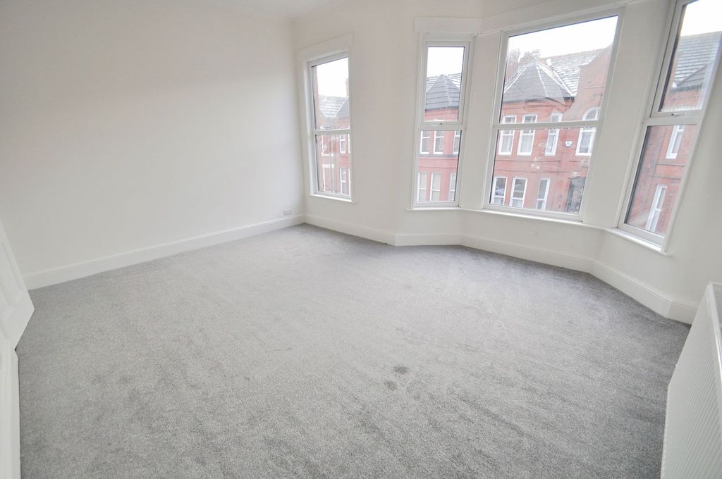 Property photo 2 of 29