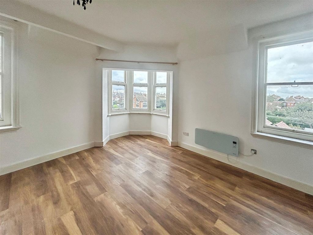 Property photo 2 of 7 B0c9A234-Image00002.Jpeg