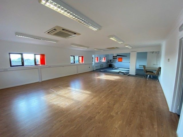 Property photo 2 of 5 Photo