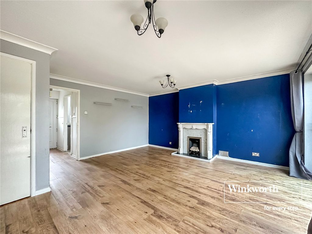 Property photo 3 of 11 Picture No. 06