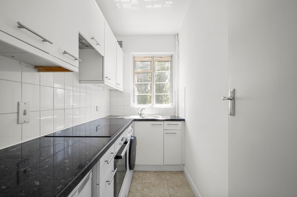 Property photo 2 of 12 Picture No. 04
