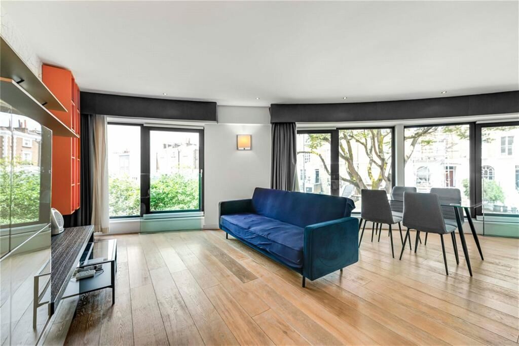 Property photo 1 of 8 (Main)