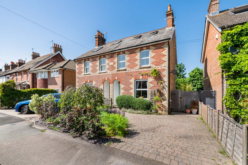 Property photo 1 of 23