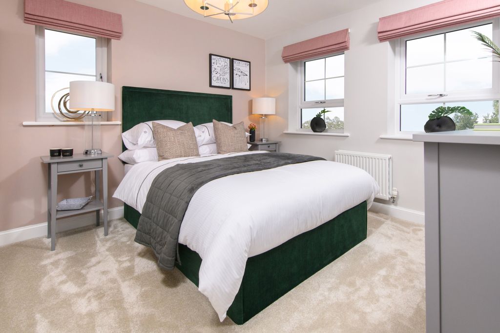 Property photo 3 of 8 Dual-Aspect Bedroom In Hesketh