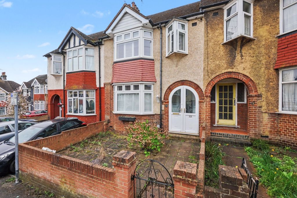 Property photo 1 of 14