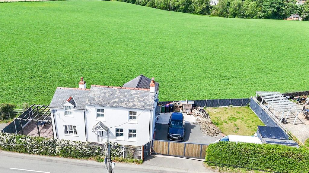 Property photo 1 of 16 Dji_Fly_20260529_152220_0_1780064540363_Photo_Low_