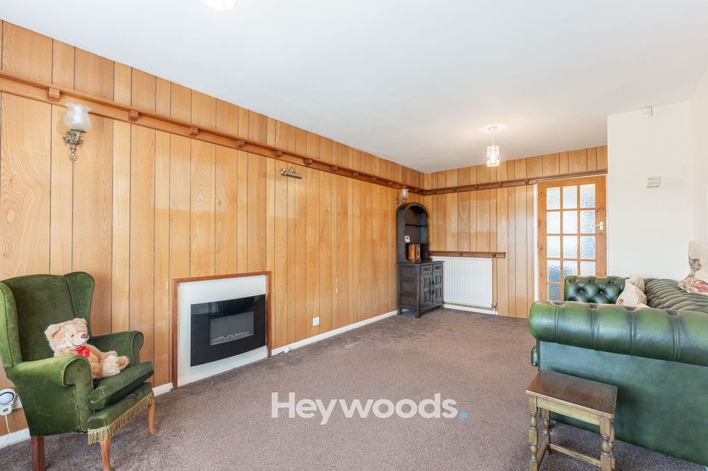 Property photo 2 of 29