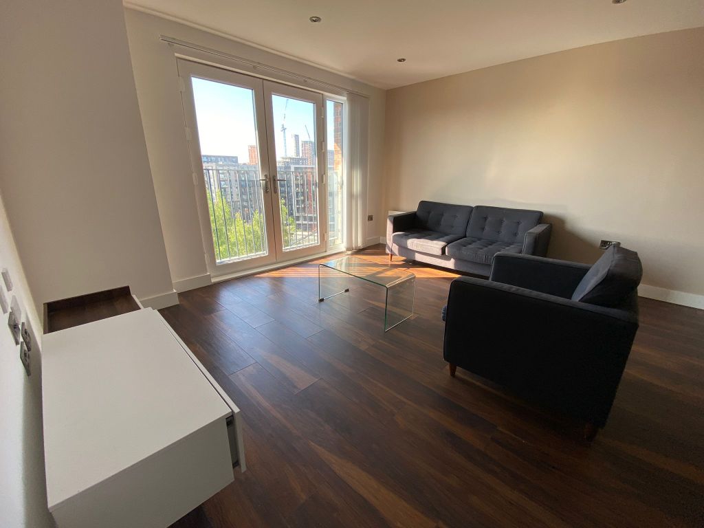 Property photo 2 of 21