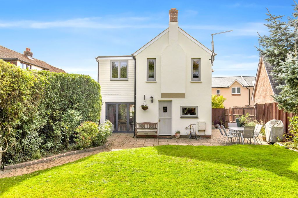 Property photo 1 of 33