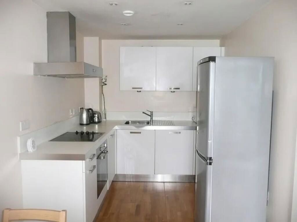 Property photo 2 of 3