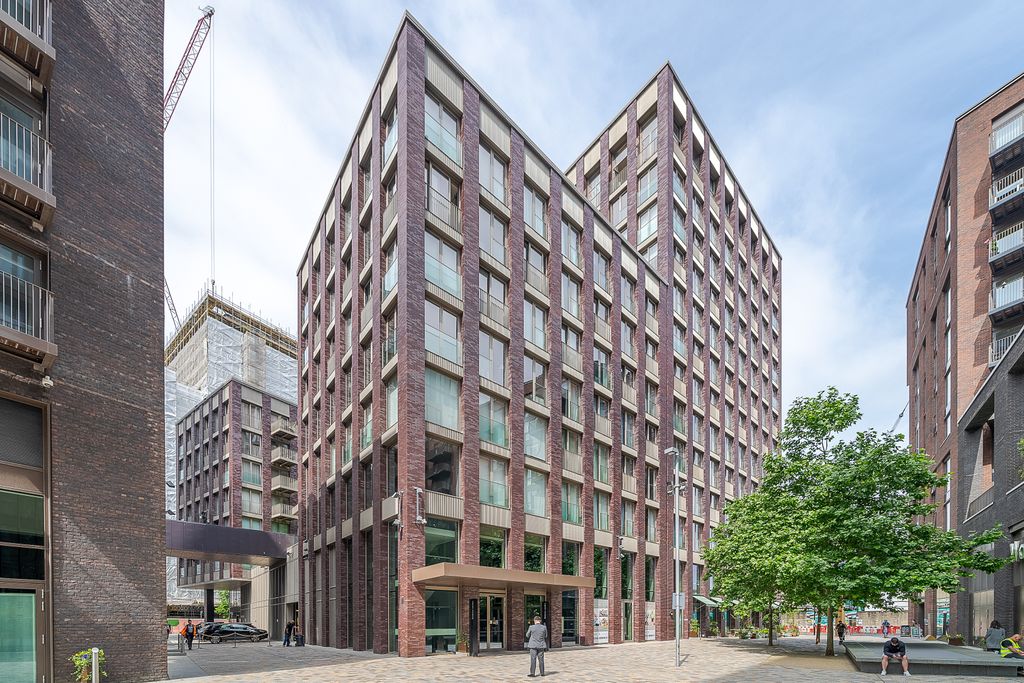 Property photo 2 of 10