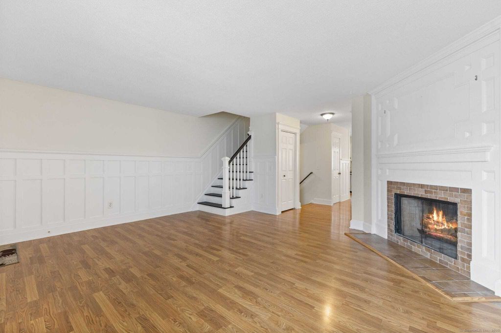 Property photo 2 of 31 <Alttext/>