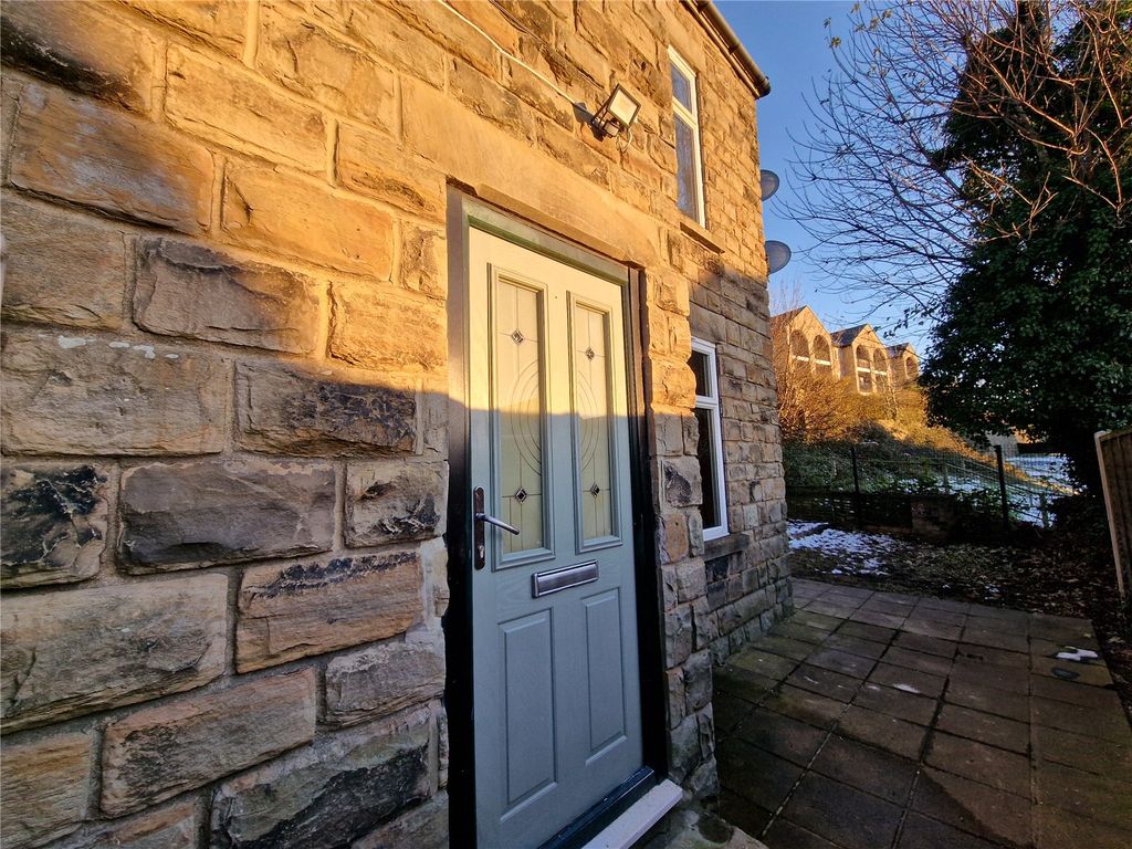 Property photo 1 of 21 Picture No. 03