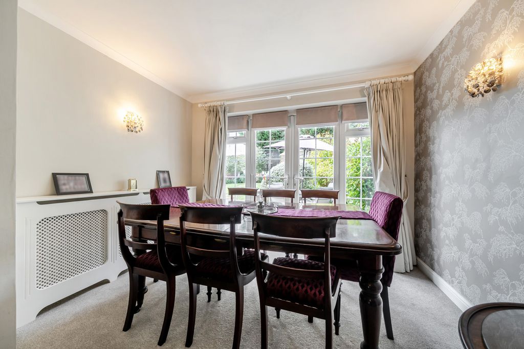 Property photo 3 of 22 1528525-19-6Ad0c3...