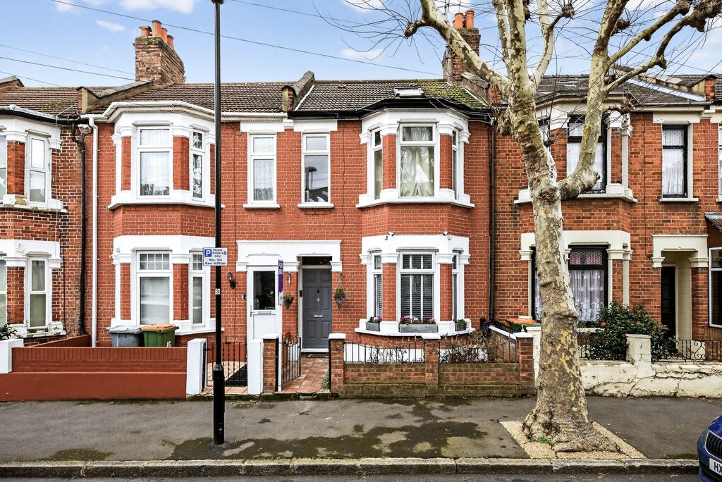 Property photo 1 of 19