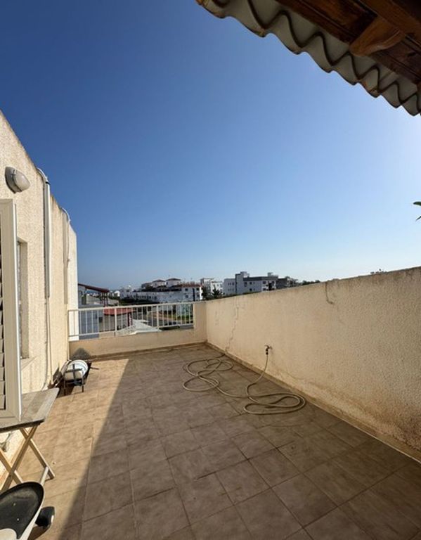 Property photo 1 of 8 Spacious Uncovered