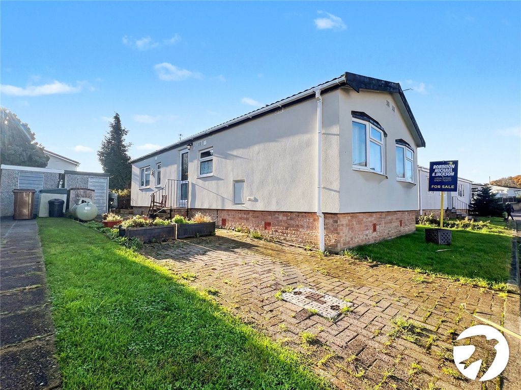 Property photo 1 of 18 Picture No. 27