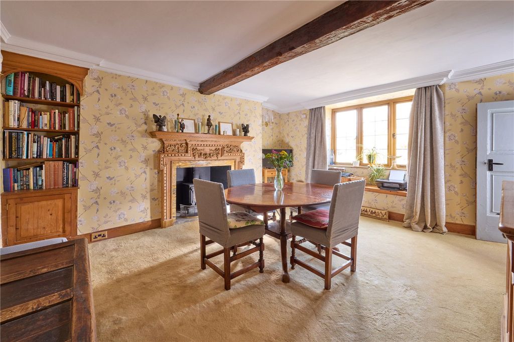 Property photo 3 of 16 Dining Room