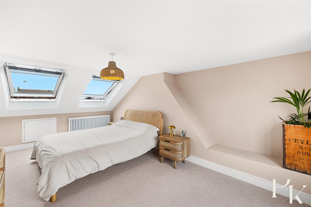 Property photo 1 of 26 11 Coventry Street Full Res-1.Jpg