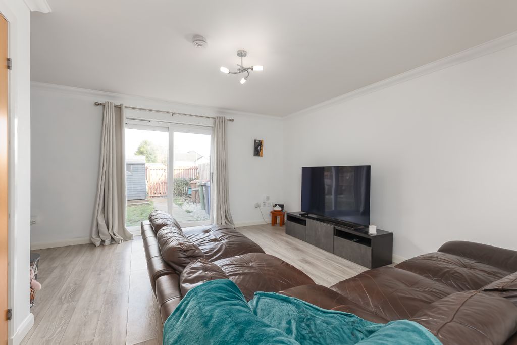 Property photo 2 of 18 Property Image 2