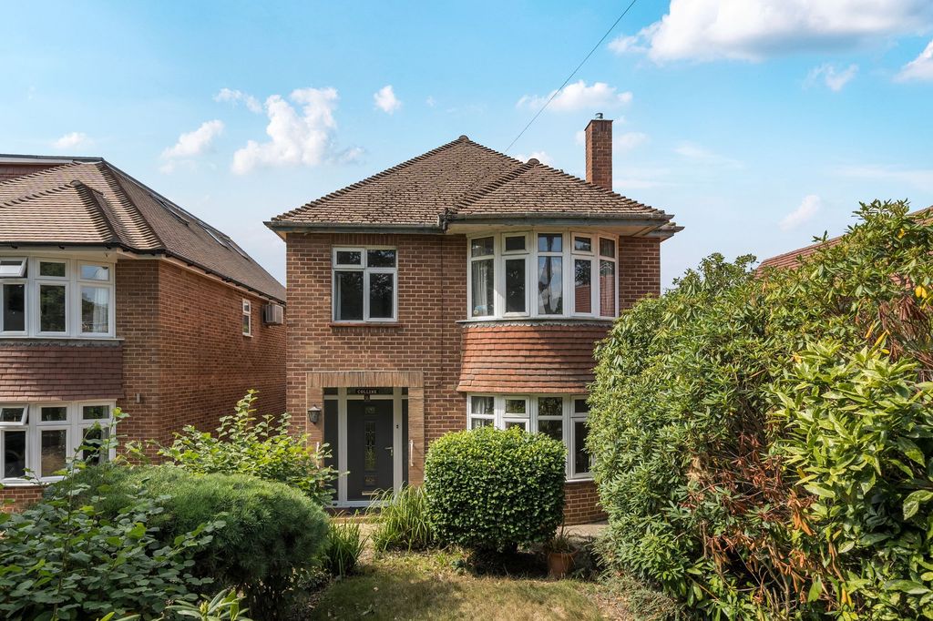 Property photo 1 of 25