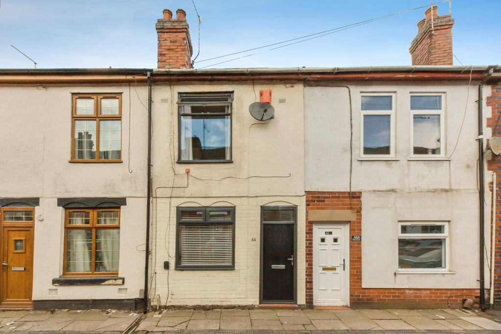 Property photo 2 of 15