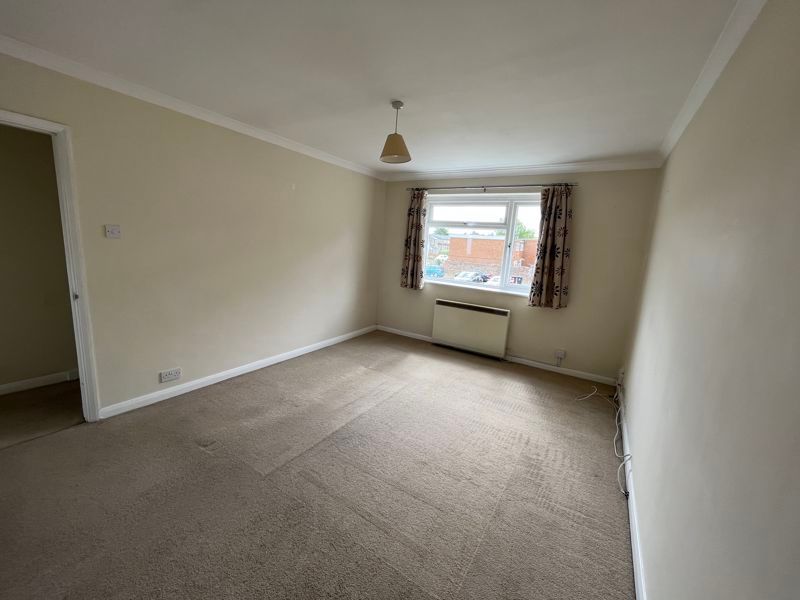 Property photo 3 of 9 Photo 5