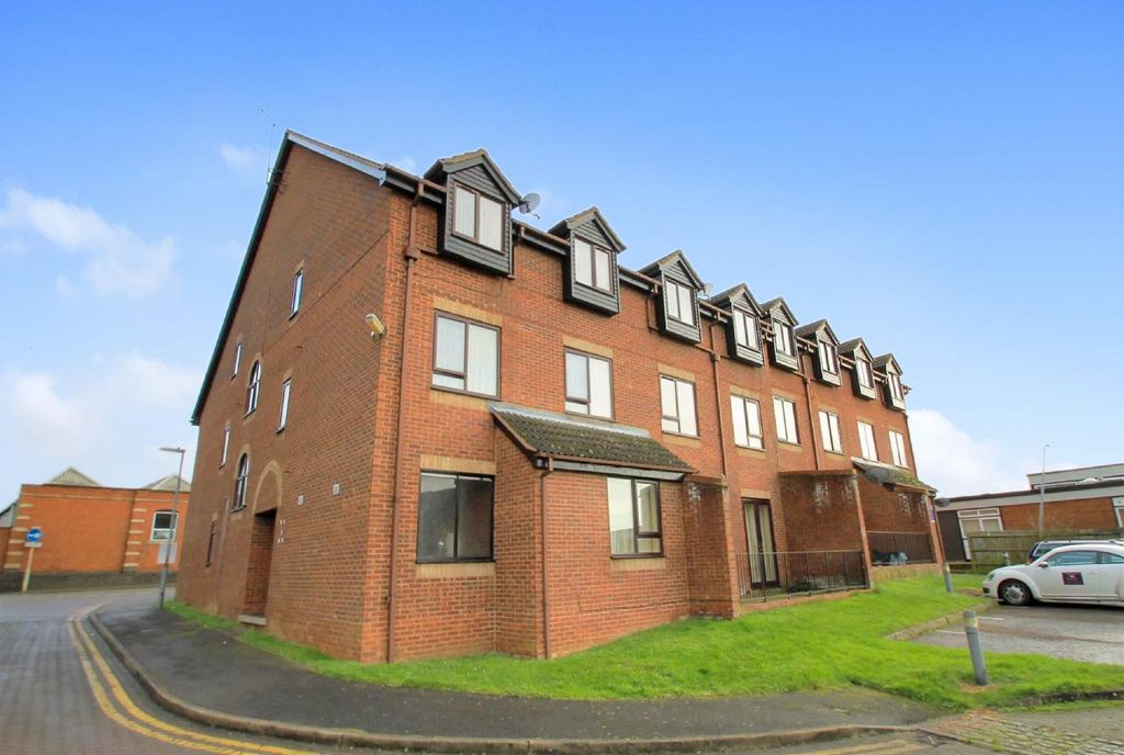 Property photo 1 of 9 Uzow-Pcxtmcrz4Lpkdrpigppu84.Jpg