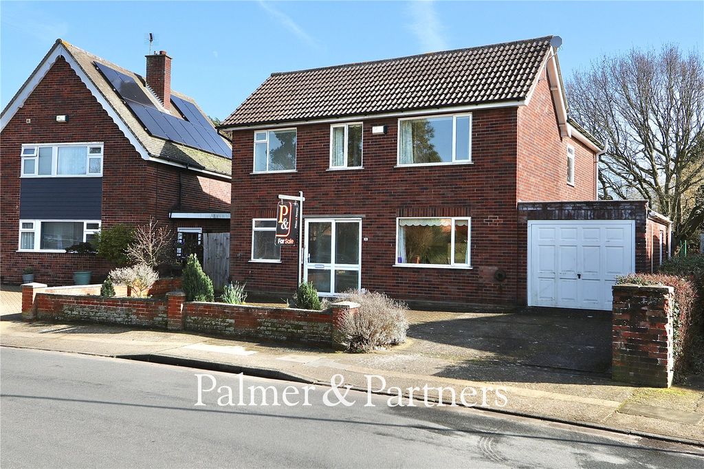 Property photo 1 of 34 Picture No. 05