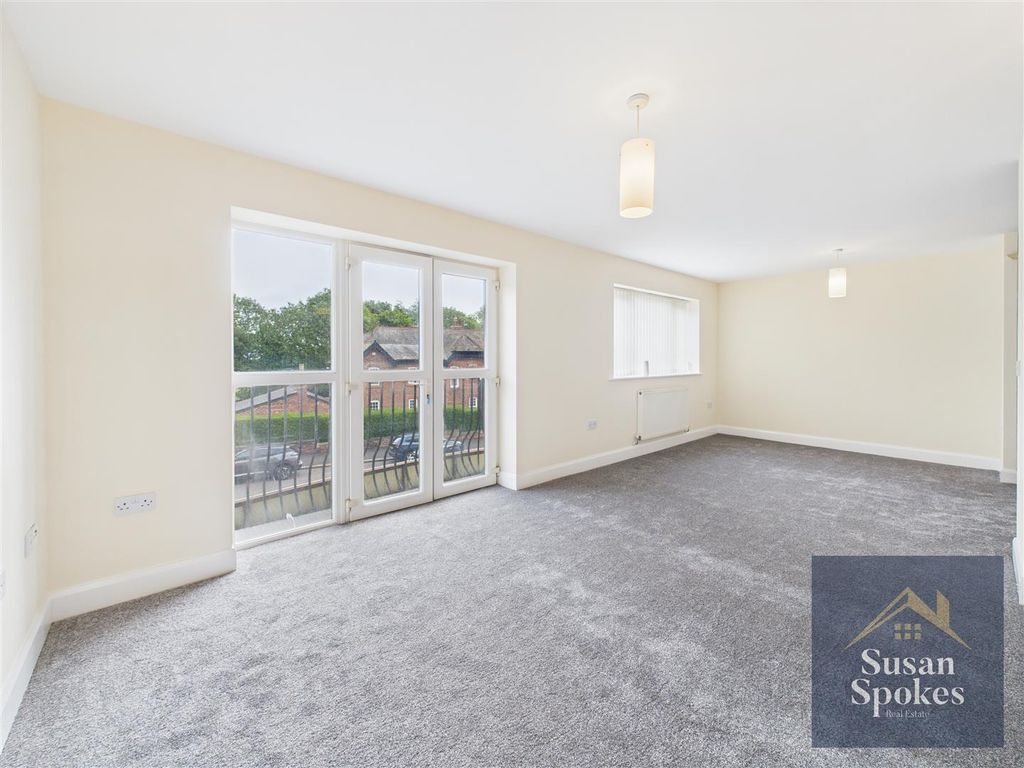 Property photo 2 of 15 Cam01858G0-Pr0127-Still009.Jpg