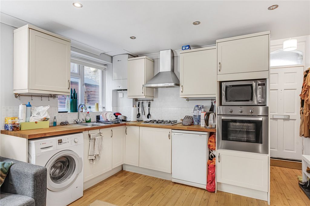 Property photo 3 of 11 Picture No. 04