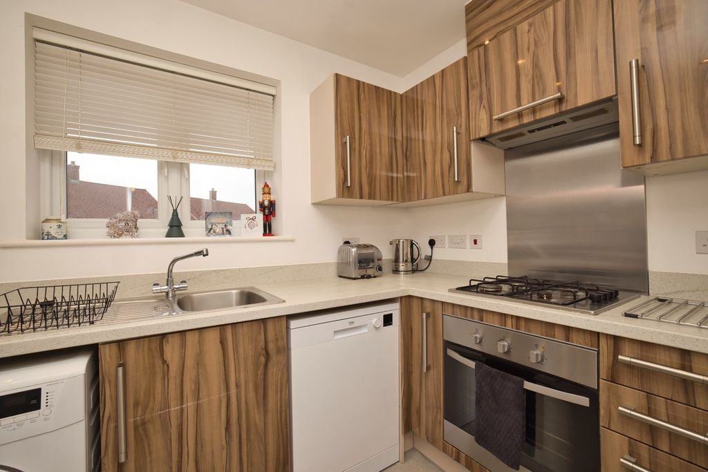 Property photo 2 of 14 Picture 2