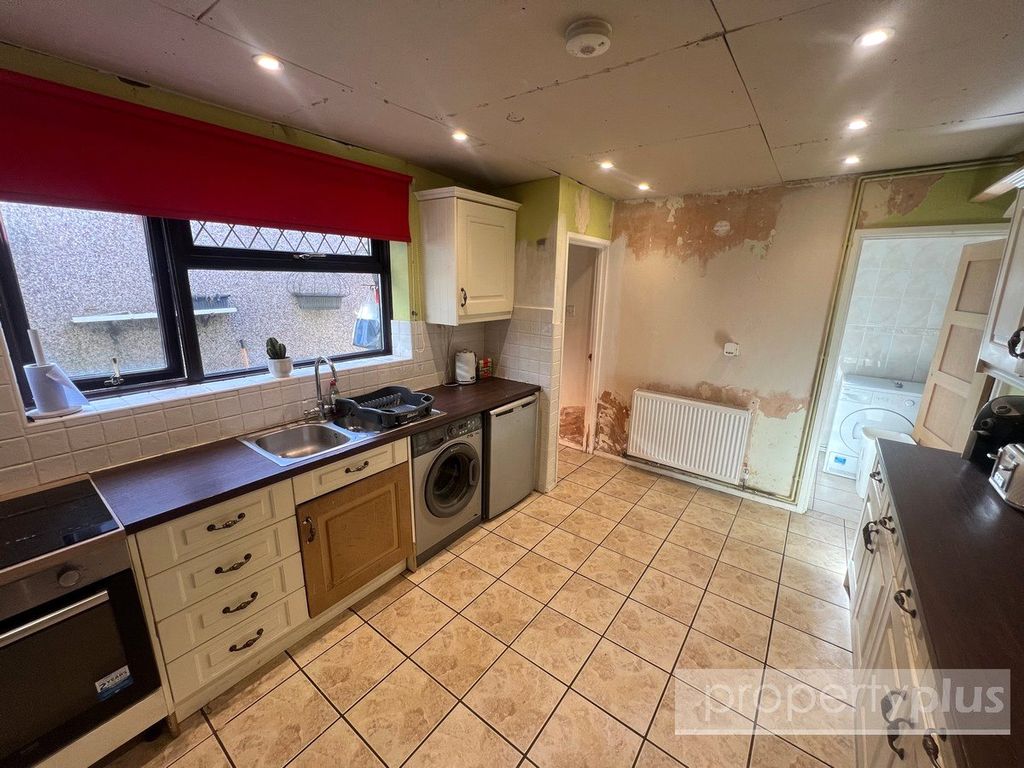 Property photo 2 of 13 Picture No. 02