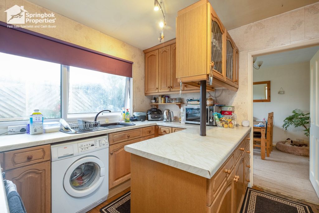 Property photo 2 of 19 Image 1