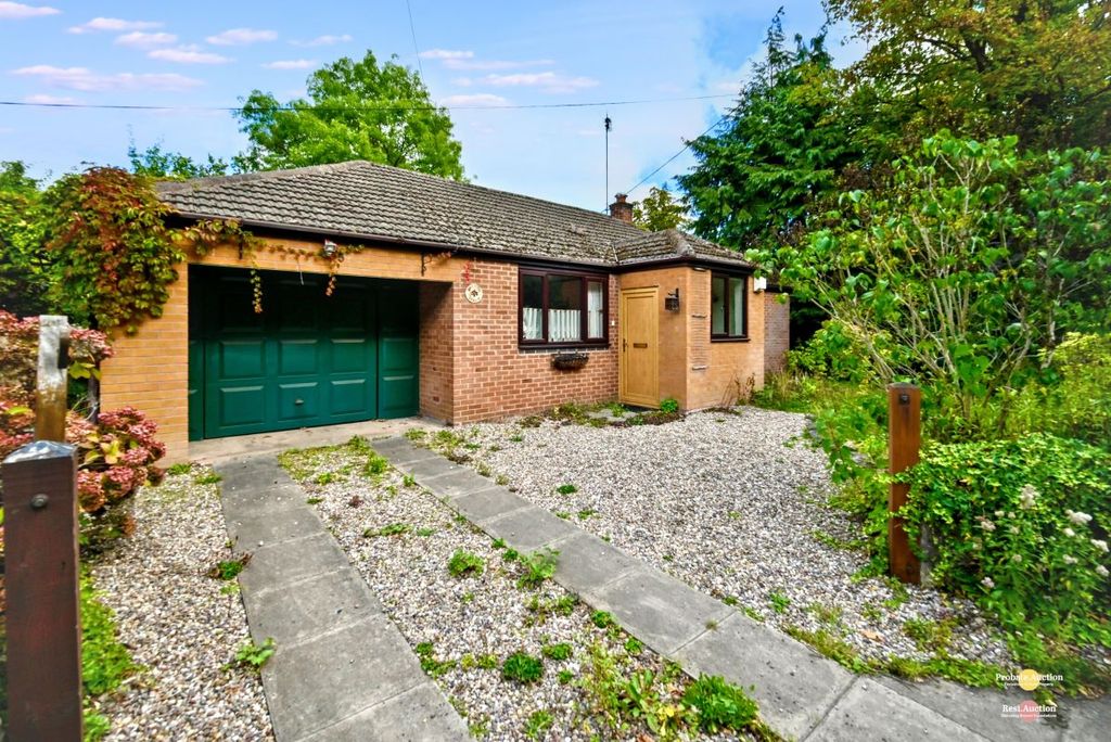 Property photo 2 of 23