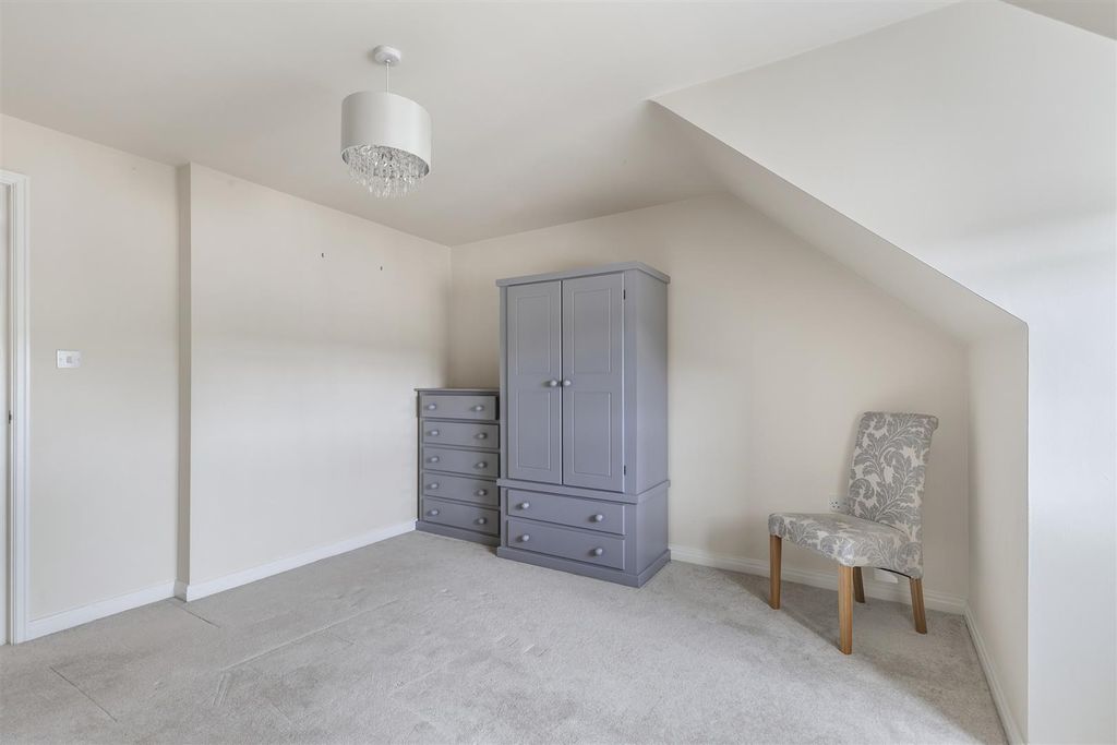 Additional image 14 of 2 bed flat for saleBlackthorn Road, Ilkley LS29