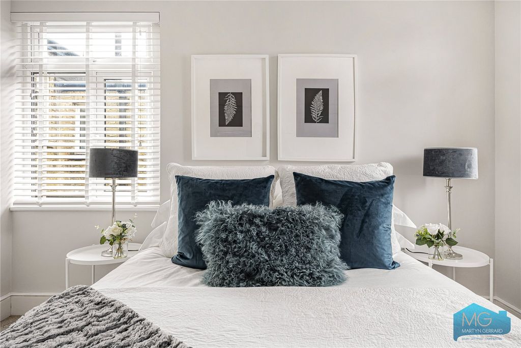 Property photo 2 of 38 Picture No. 37