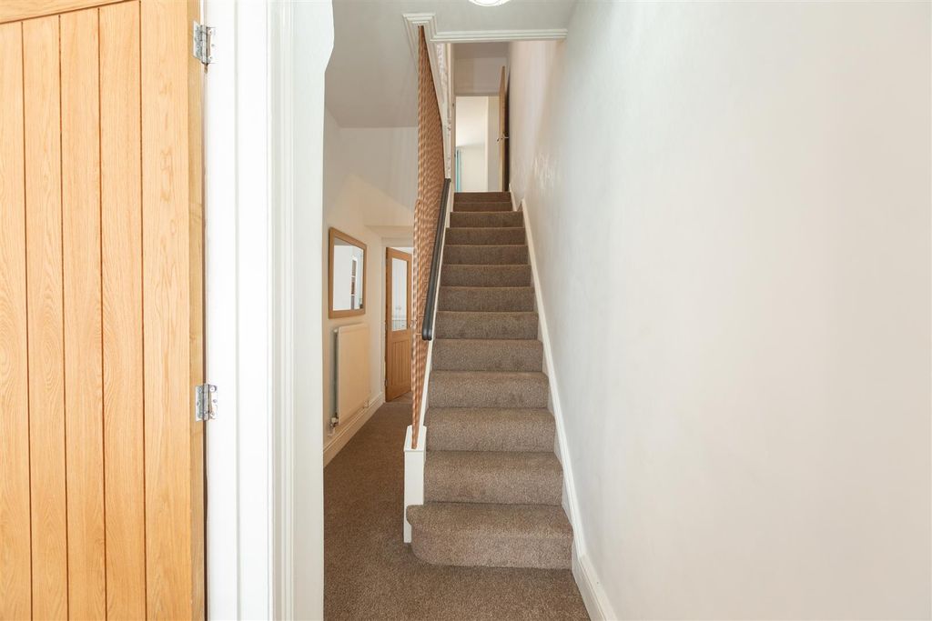 Property photo 3 of 21 Cz0A1037.Jpg