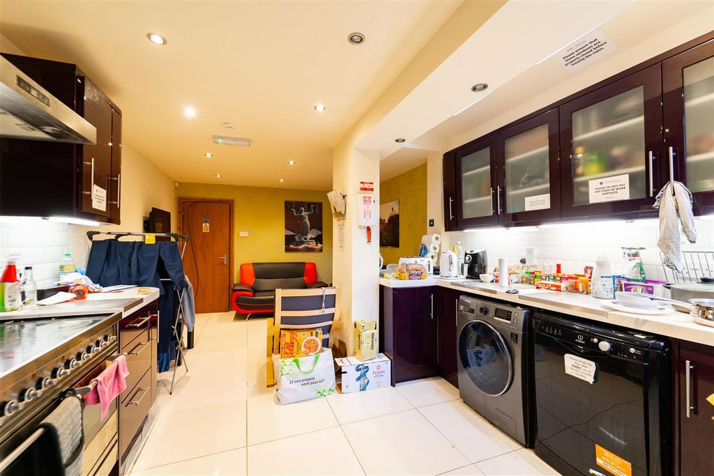 Property photo 3 of 7 Jal06017.Jpg